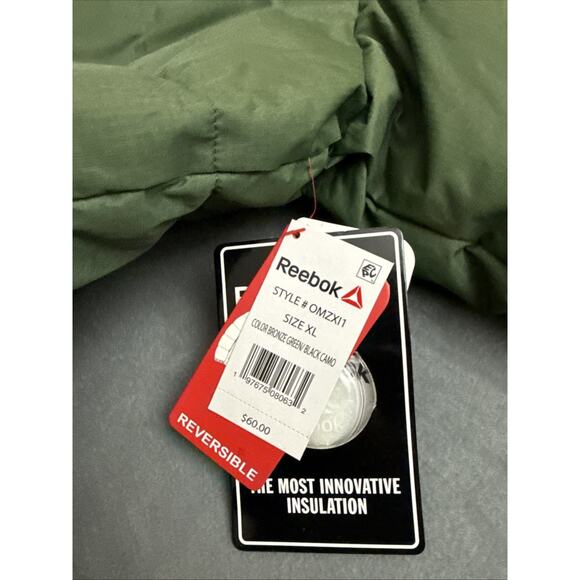 Reebok Men's Puffer Jacket Size XL Full Zip Pockets Reversible Black Green - Picture 2 of 10